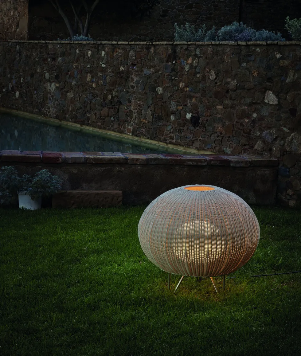 Lampe de sol d'extérieur en acier inoxydable et abat-jour marron 61cm Garota P/01 - Bover