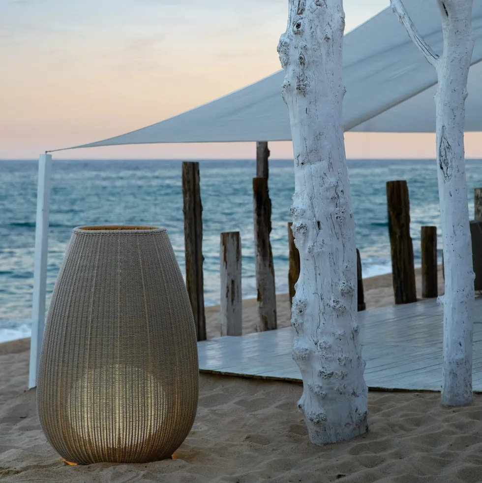 Lampe de sol en aluminium beige clair 49x77,5cm Amphora 01 - Bover