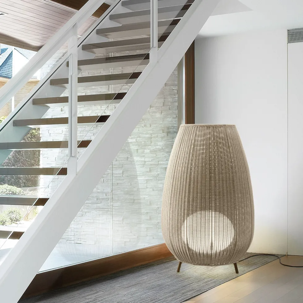Lampe de sol en aluminium beige clair 89x137cm Amphora 03 - Bover