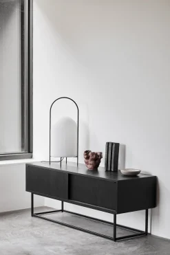Lampe de sol en verre opale et métal peint noir 25x60cm Ghost - Woud