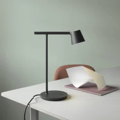 Lampe en aluminium noire 40 cm Tip - Muuto