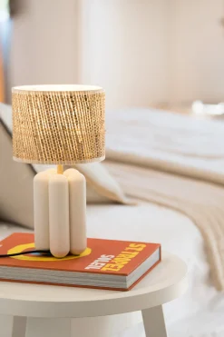 Lampe en bois crème et abat-jour en laine bouclé 32cm Charlotte - Cosin Paris