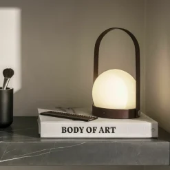 Lampe LED à poser doré Carrie - Audo