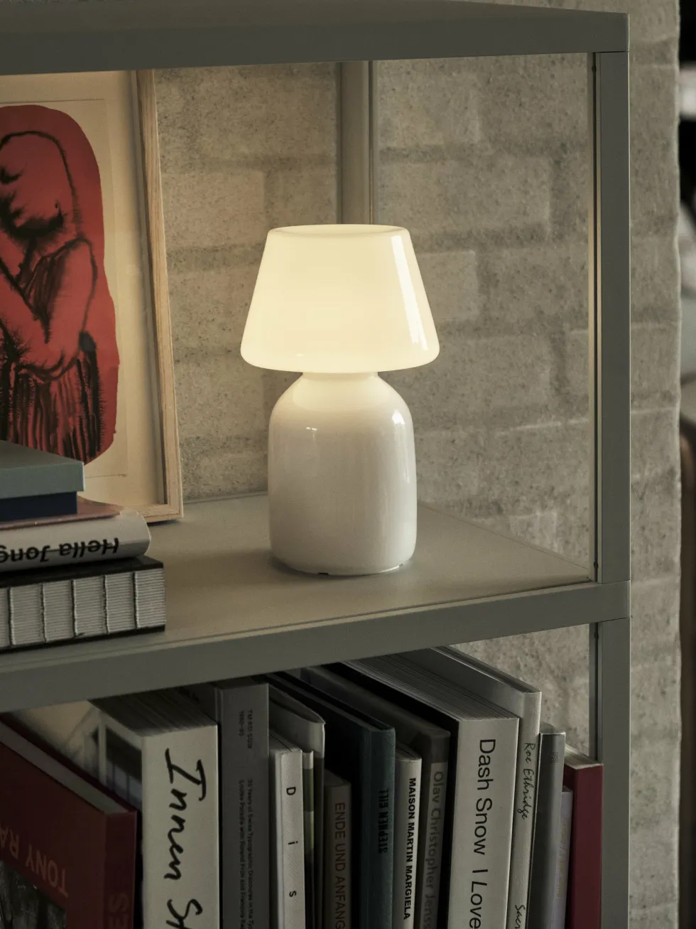 Lampe portable blanche Apollo - HAY