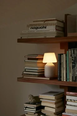 Lampe portable blanche Apollo - HAY