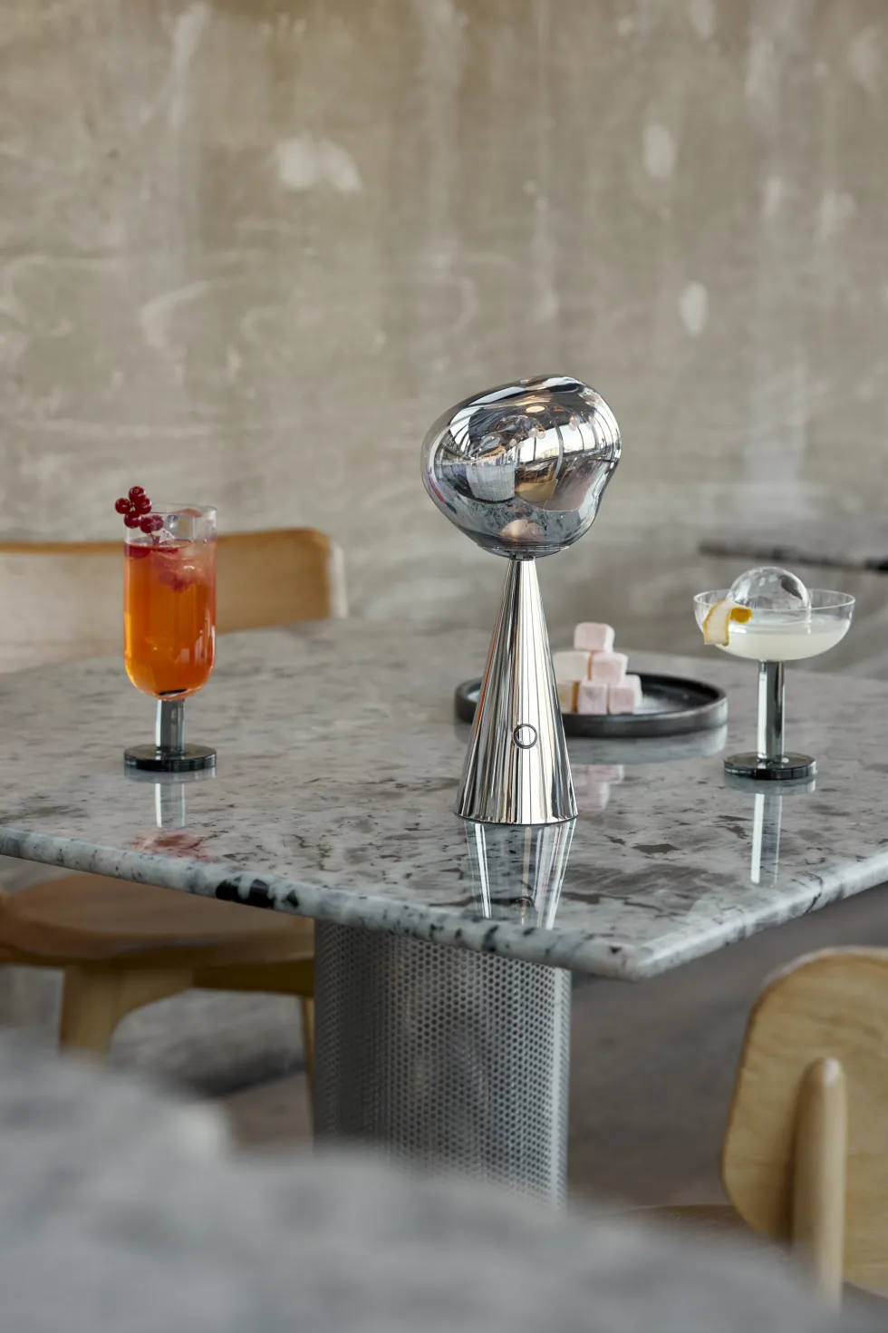 Lampe portable en abs argenté 28cm Melt - Tom Dixon