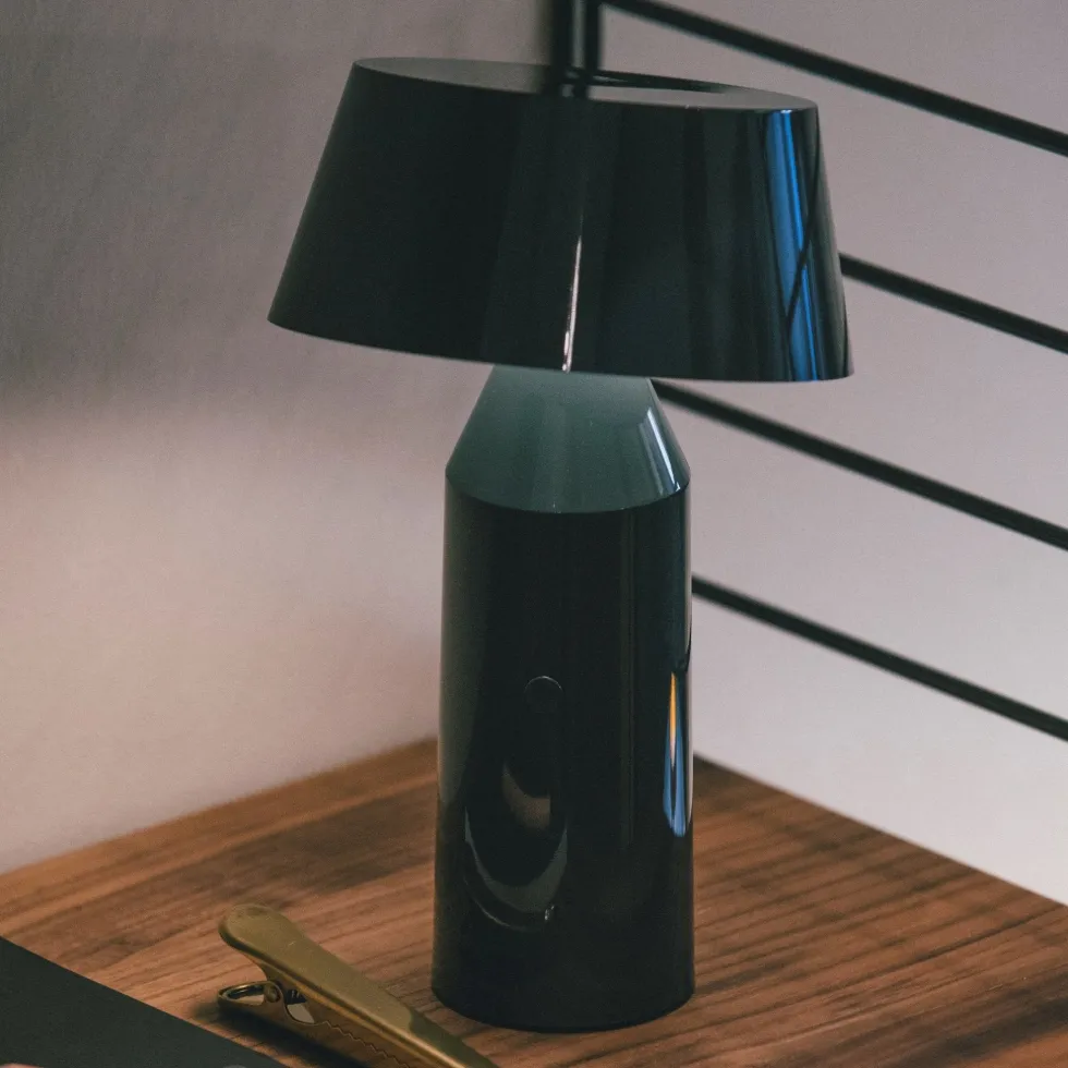 Lampe portable en acier grise 22,5 cm Bicoca - Marset