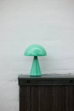 Lampe portable en fer vert 15x20cm Mush - Hübsch