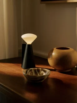 Lampe portable en granite noir 8x19 cm Mantle - Tala