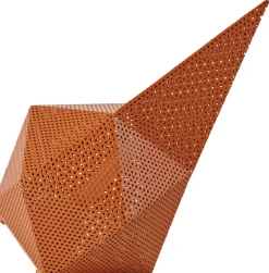 Lampe portable en métal perforé orange 18x18x36cm Bagdad - Gubi