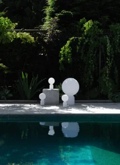Lampe portable en polyethylene blanc 60cm Yo - Normann Copenhagen