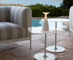 Lampe portable en thermoplastique recyclé bordeaux 11x24cm Camomille - Kartell