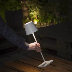 Lampe portable pour extérieur en aluminium blanc Toc - Faro Barcelona