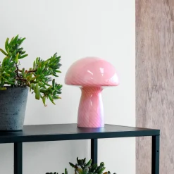 Lampe à poser en verre rose champignon 18x23cm Jenny - Dyberg larsen