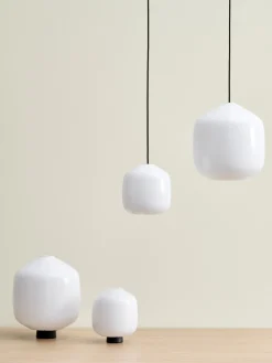 Lampe à poser en verre 30x36cm Buoy - Hay