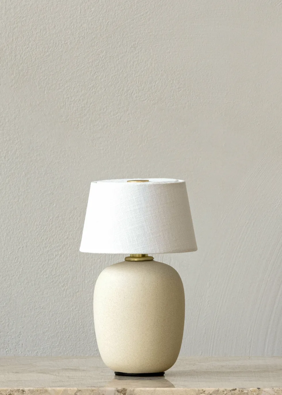 Lampe sans fil en céramique crème 18 x 36 cm Torso - Audo