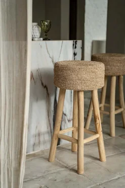 Le tabouret de bar en raphia - Bazar Bizar