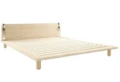 Lit en bois clair avec matelas écru et lampes de chevet 180x200cm Peek Double Latex - Karup Design