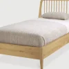 Lit en bois Spindle - Ethnicraft