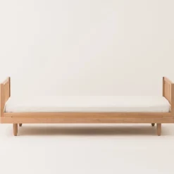 Lit individuel enfant en chêne massif 97x207x64cm Pure - Nobodinoz