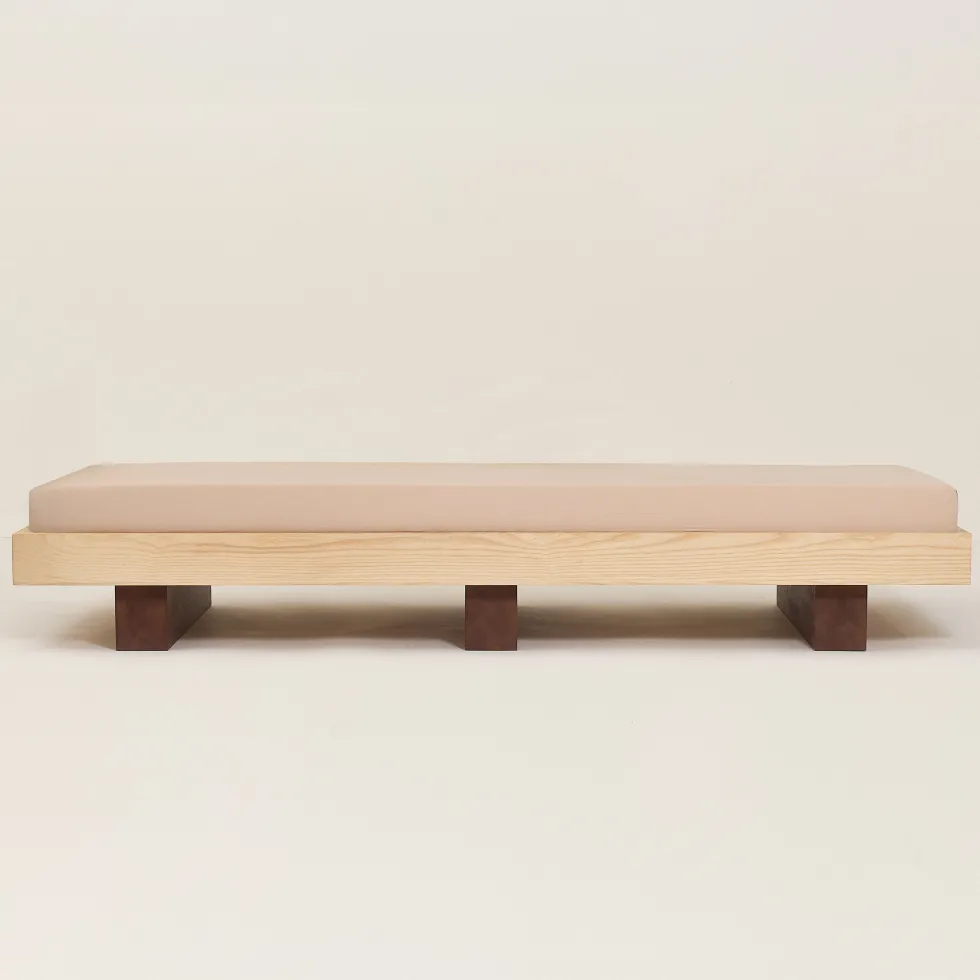 Lit junior en bois massif d'hévéa et frêne naturel 160x70cm Heju x Nobodinoz - Nobodinoz