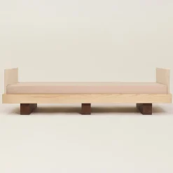 Lit junior en bois massif d'hévéa et frêne naturel 160x70cm Heju x Nobodinoz - Nobodinoz