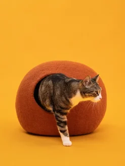Lit pour chat en laine rouille 38cm Lora - Myfelt