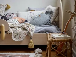 Lit pour enfant en bois 90 x 200 cm Charli - Bloomingville Mini