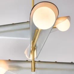 Lustre à 3 niveaux en laiton et verre gris aube Sycamore - Tala