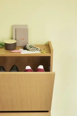 Meuble à chaussures en bois naturel 50x24xh110cm Forma- Hübsch