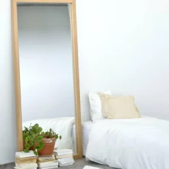 Miroir rectangulaire à poser en bois de chêne - Ethnicraft Accessories