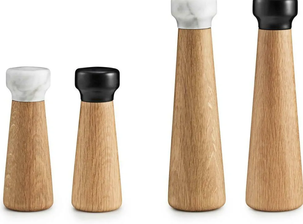 Moulin à poivre en chêne et marbre noir 18 cm Craft Oak/noir - Normann Copenhagen