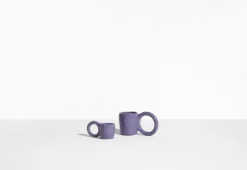 Mug en faïence myrtille 9 cm Donut - Petite Friture