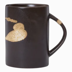 Mug en grès marron 11x7,5x10cm Koyo - Ferm living