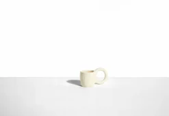 2 mugs à expresso en faïence vanille 6 cm Donut - Petite Friture