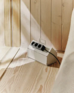 Mutliprise 3 prises blanc cassé 5m Power Bar - Pedestal