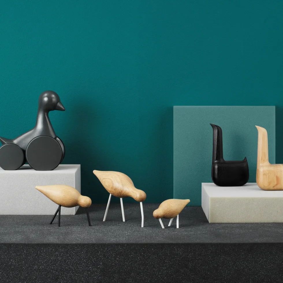 Oiseau en chêne et pieds en acier noirs L Shorebird noir - Normann Copenhagen