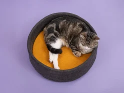 Panier rond pour chat en laine anthracite et marron 40cm Kuno - Myfelt
