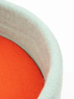Panier rond pour chat en laine turquoise et orange 40cm Fine - Myfelt