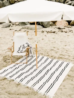 Parasol rond en tissu blanc antique 200cm Amalfi - Business & Pleasure