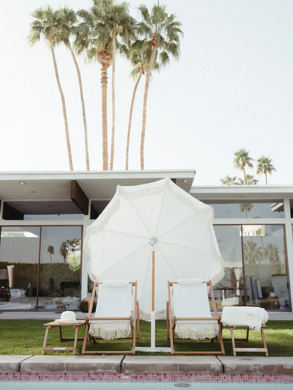 Parasol rond en tissu blanc antique The Premium - Business & Pleasure