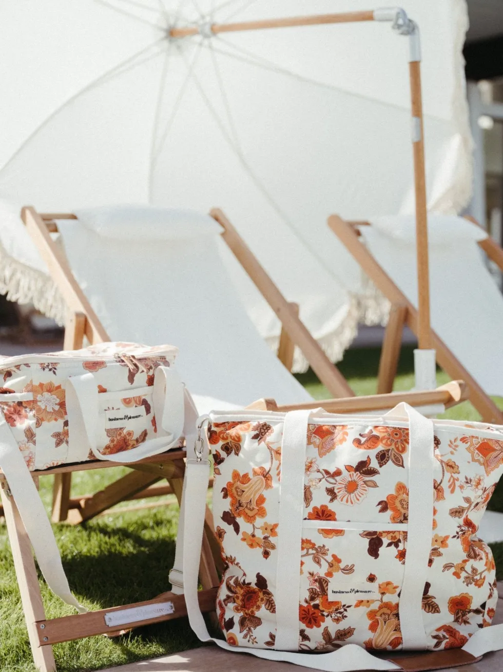 Parasol rond en tissu blanc antique The Premium - Business & Pleasure