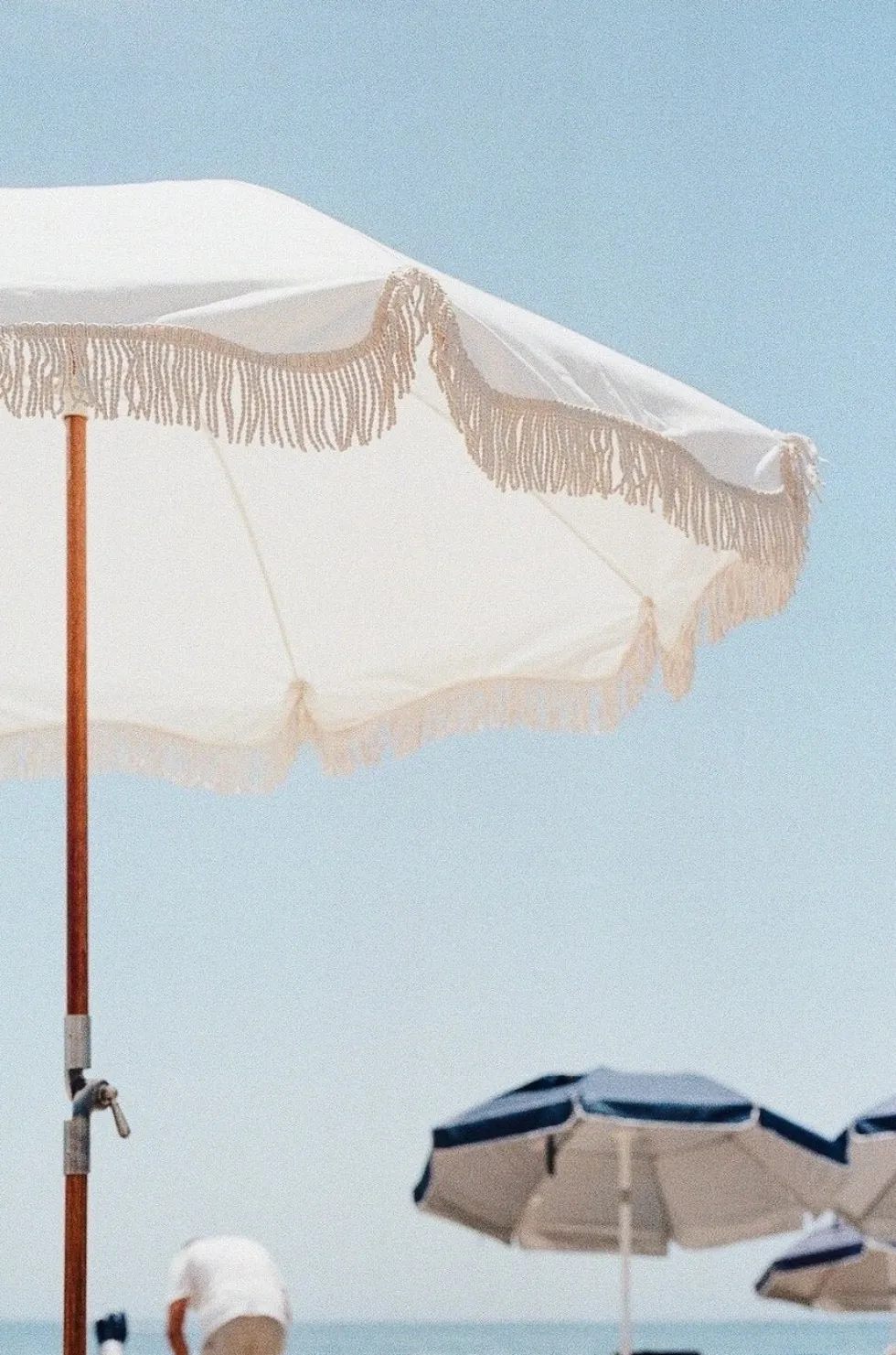Parasol rond en tissu blanc antique The Premium - Business & Pleasure
