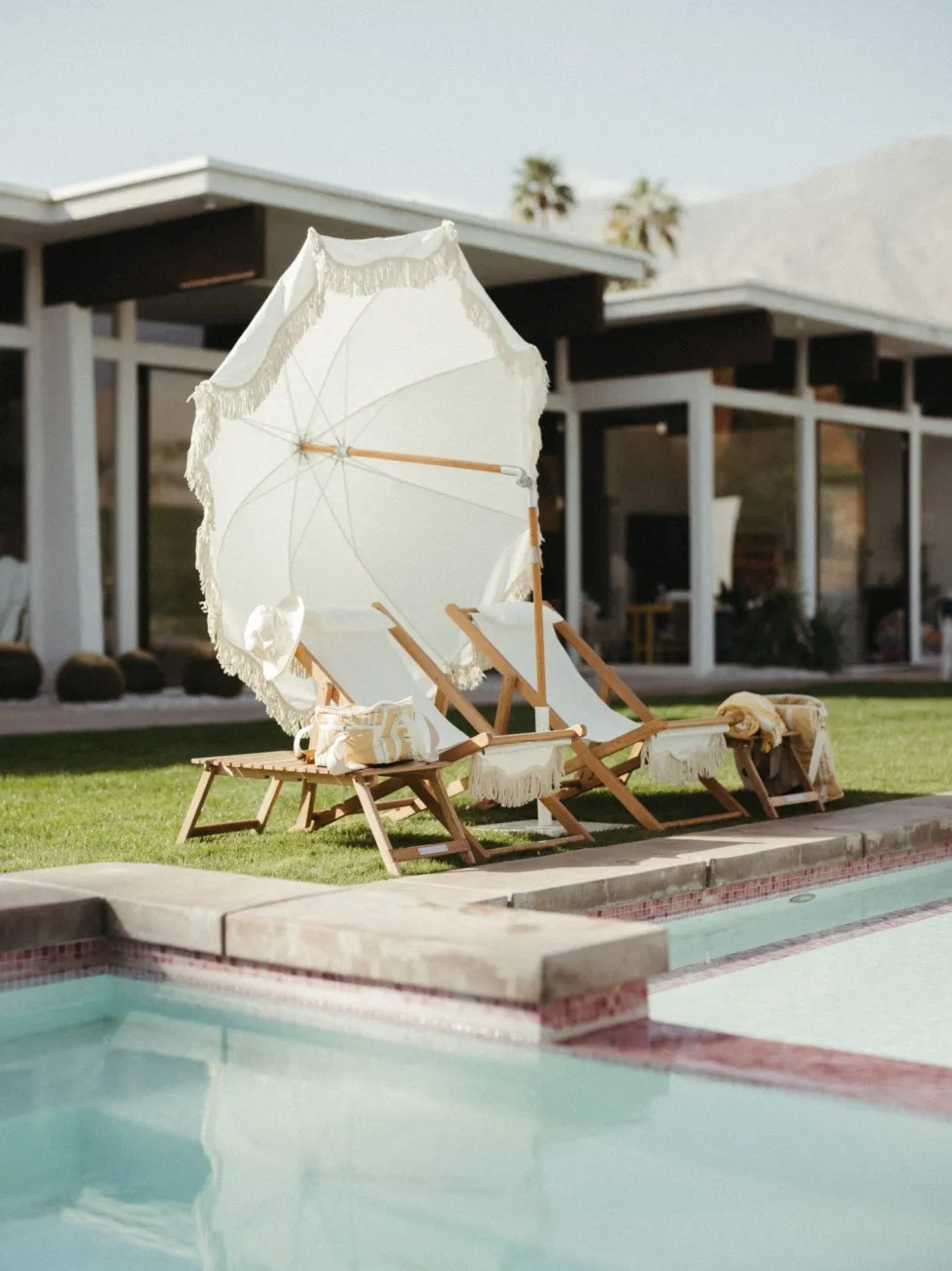Parasol rond en tissu blanc antique The Premium - Business & Pleasure