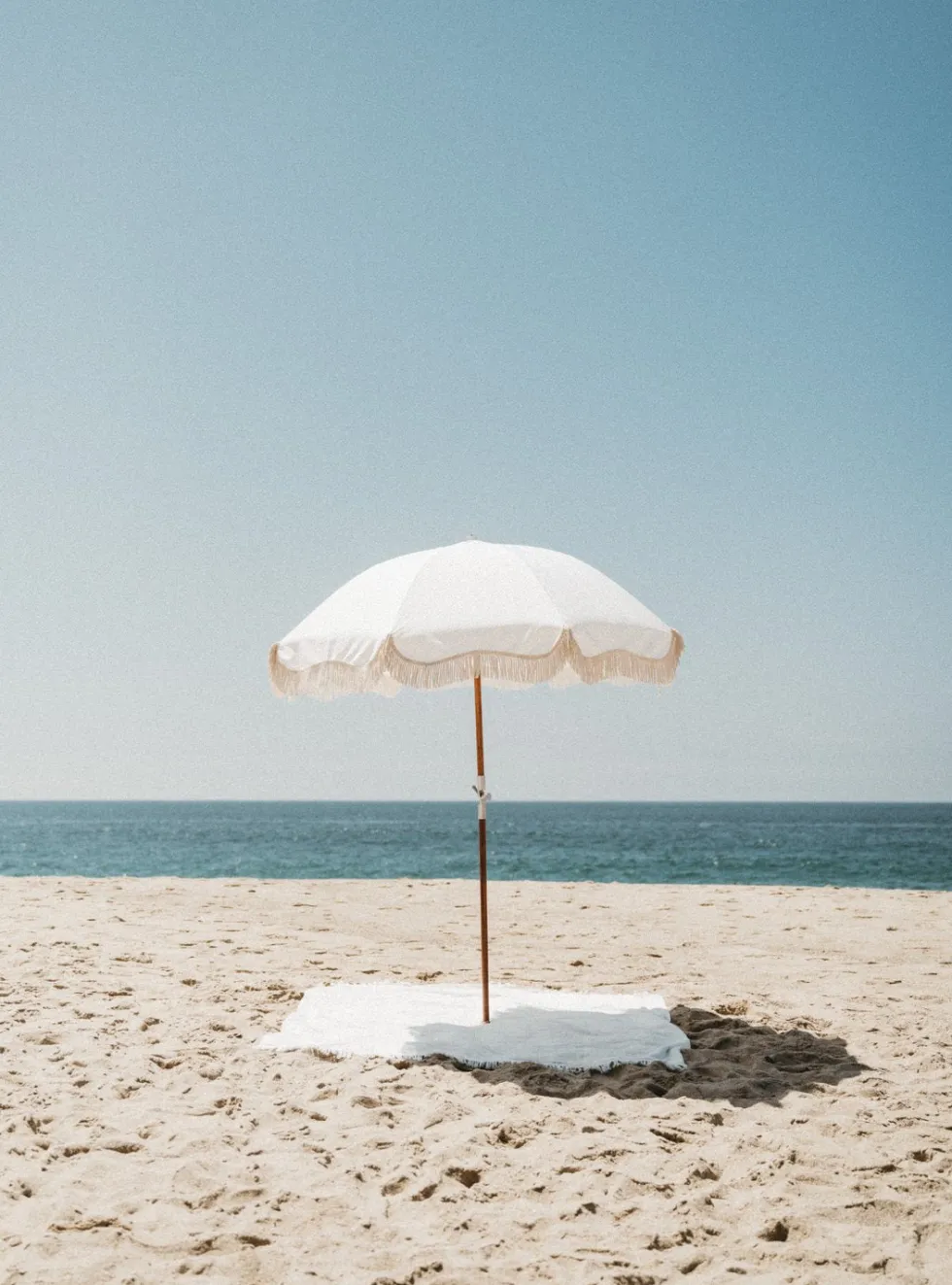 Parasol rond en tissu blanc antique The Premium - Business & Pleasure