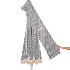 Parasol rond en tissu à rayures bleu marine Lauren 229cm The Patio - Business & Pleasure