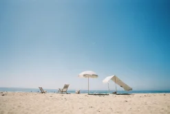 Parasol rond en tissu à rayures bleu marine Laurens Stripe The Premium - Business & Pleasure