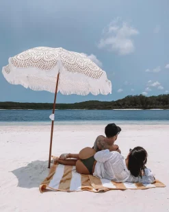 Parasol rond en tissu à rayures bleu marine Laurens Stripe The Premium - Business & Pleasure