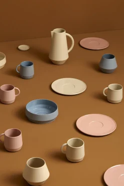 Petite assiette en céramique jaune Unison - Schneid Studio