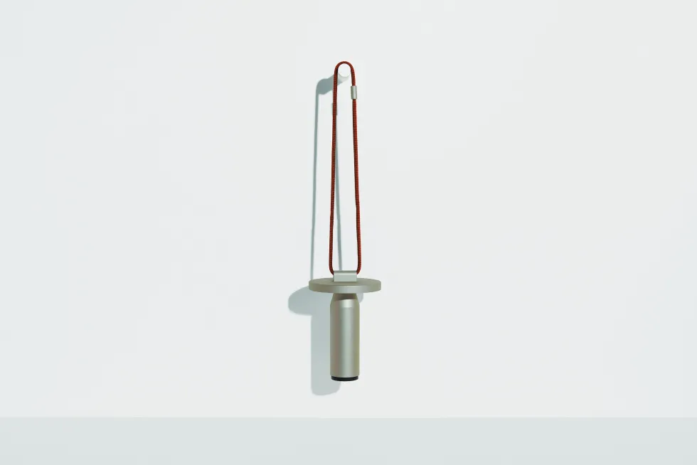 Petite lampe nomade en aluminium gris Quasar - Petite Friture